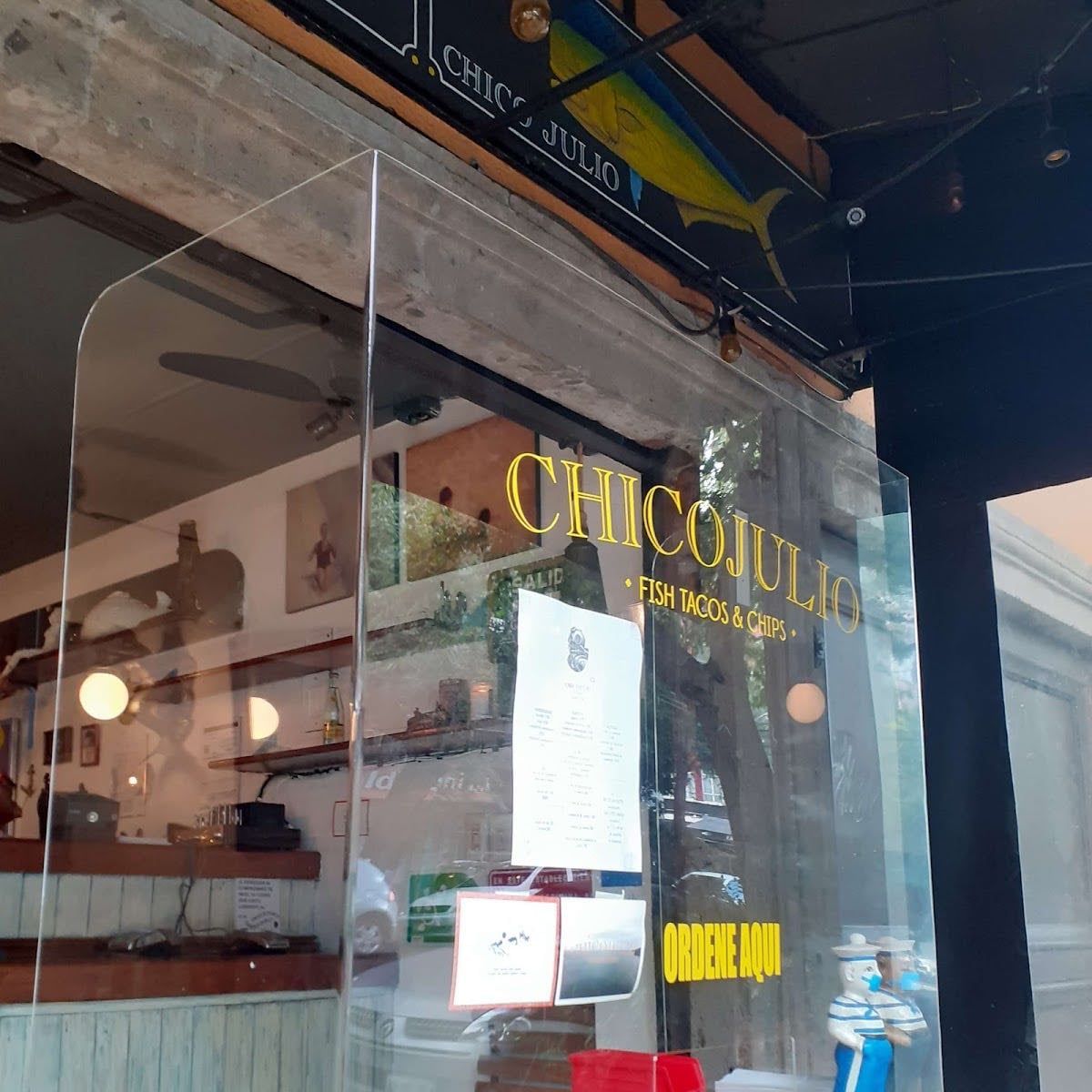 CHICOJULIO fishtacos&chips