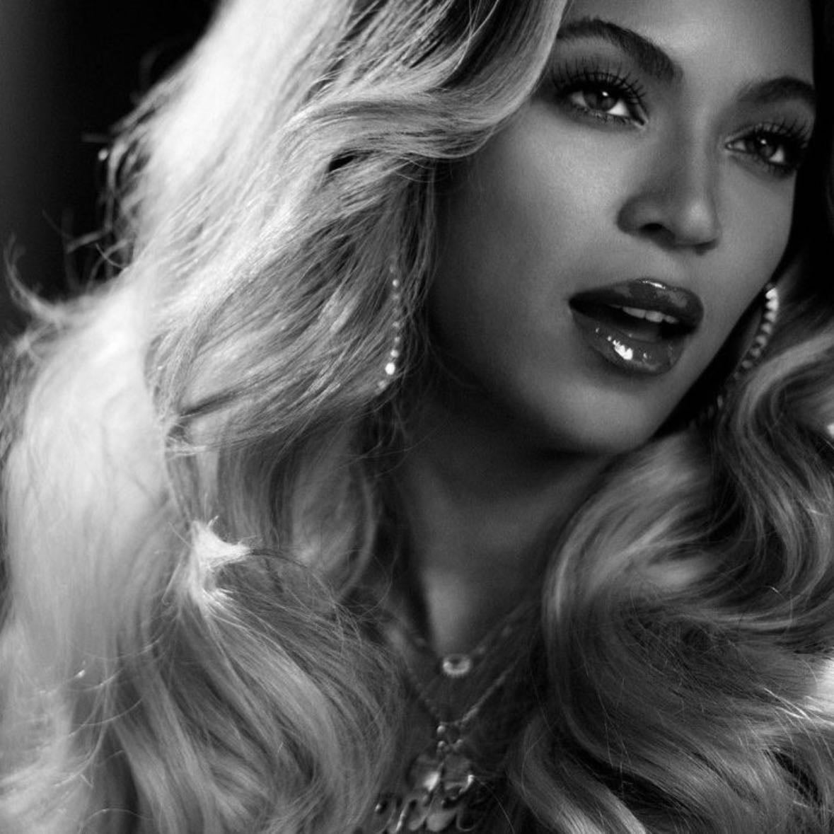 ***Flawless (feat. Chimamanda Ngozi Adichie) - Song · Beyoncé, Chimamanda Ngozi Adichie