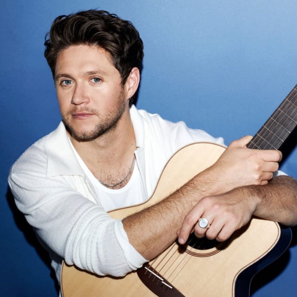 His relatable OBSESSION to Niall ❤️