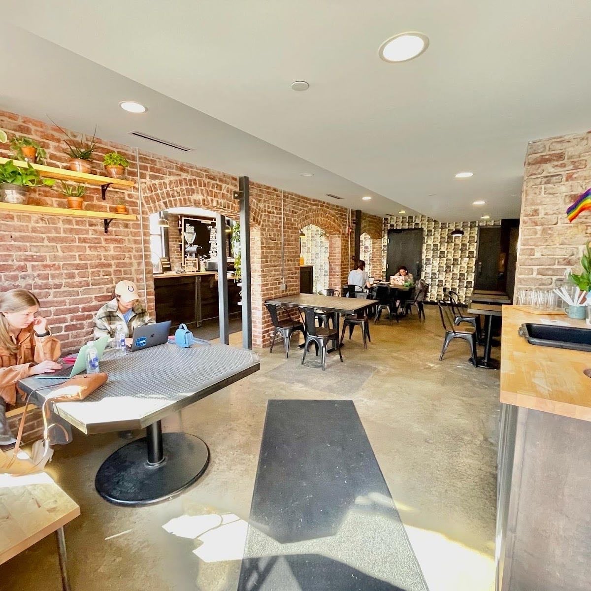 Commissary Barber & Barista
