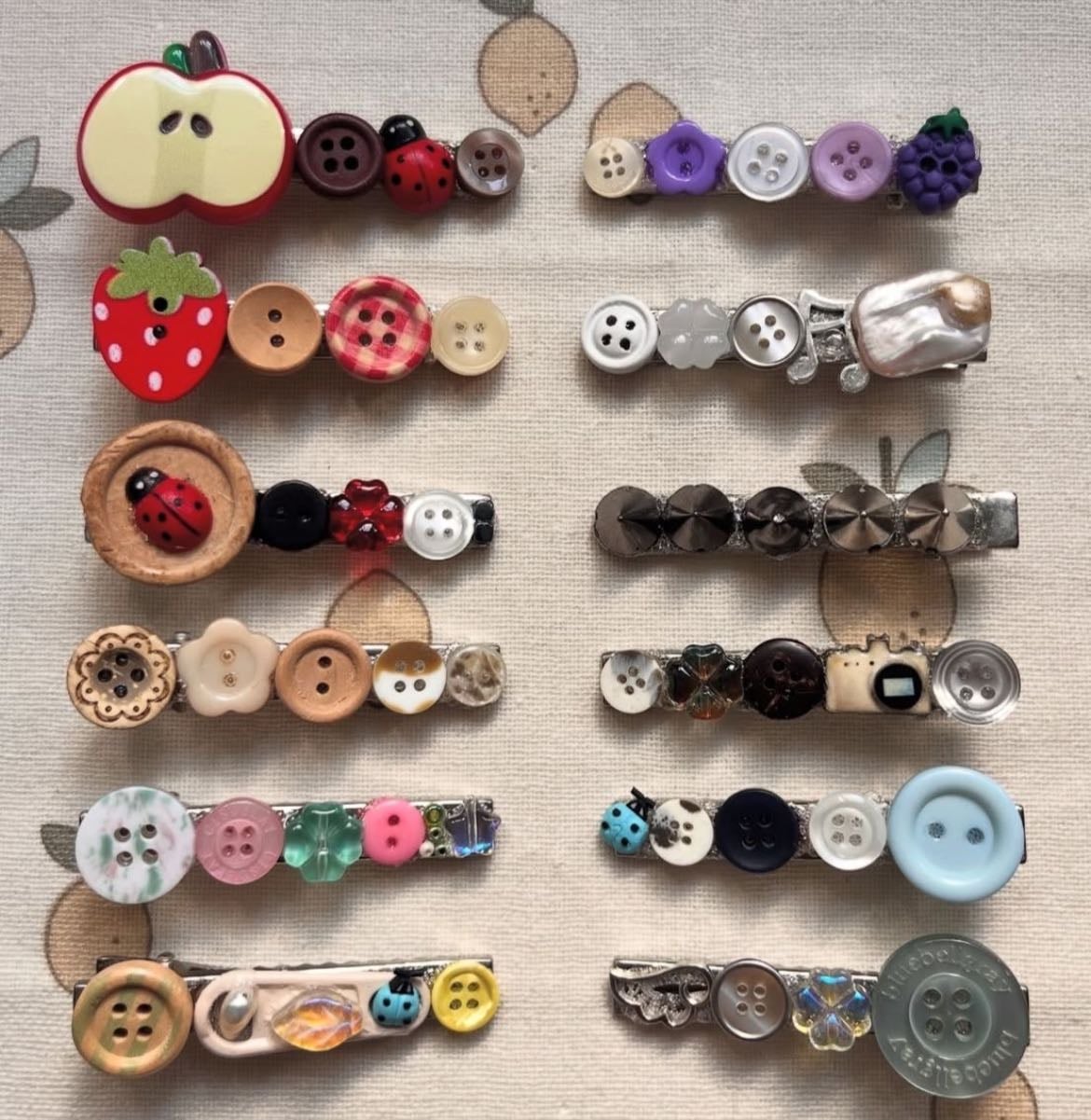 Hair clips