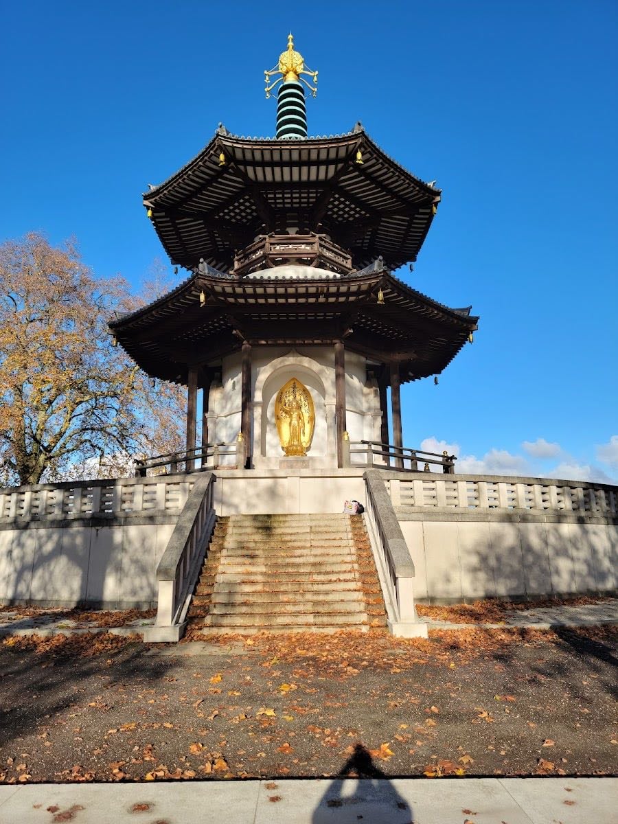 Battersea Park - One thing mv