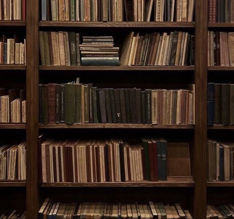 On shelf ⋆。˚✫