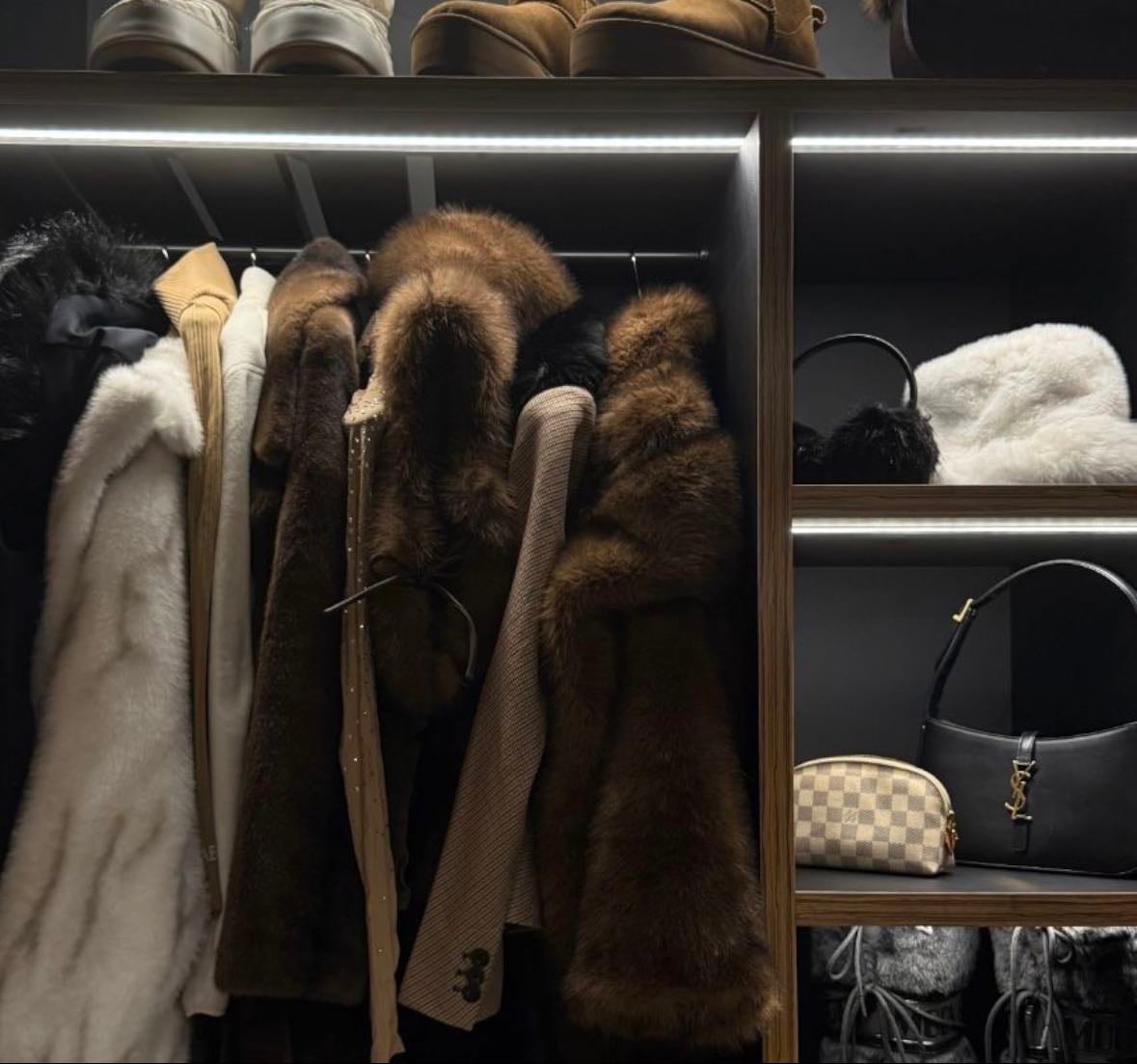 capsule wardrobe essensials š - Products hypelist by ššŖš½š±š»š²š·š®
