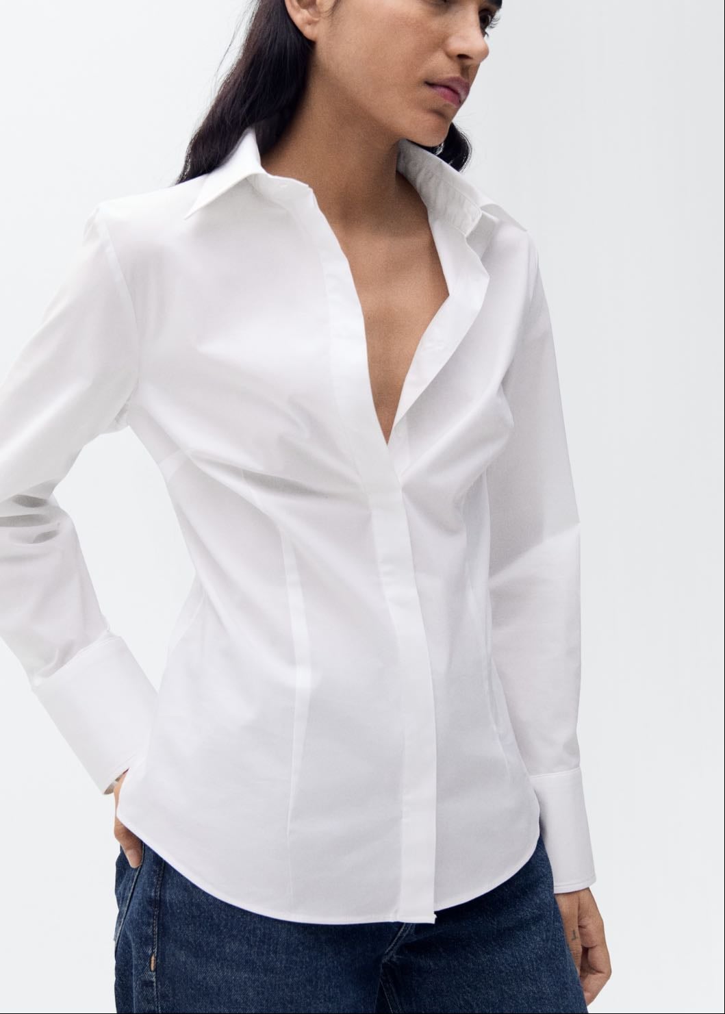 White fitted shirt