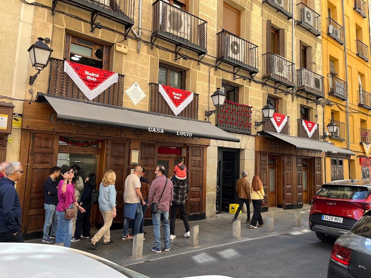 Casa Lucio