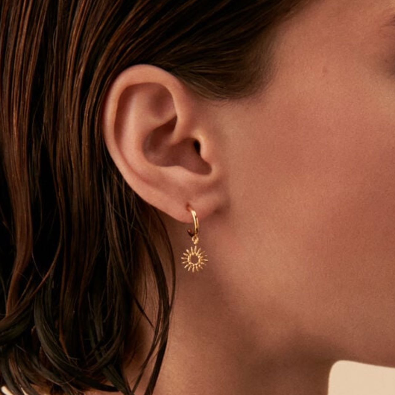 Piercing criolla Agatha - Sol (25€)