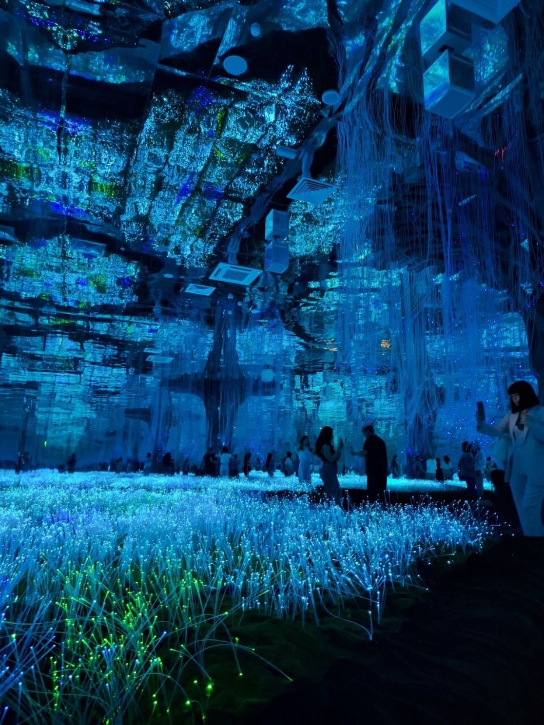 Futurione - ะัะทะตะน