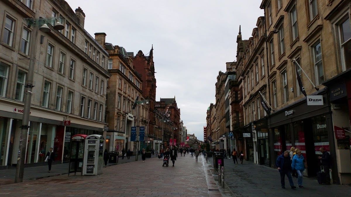 Buchanan St - Live music during the week