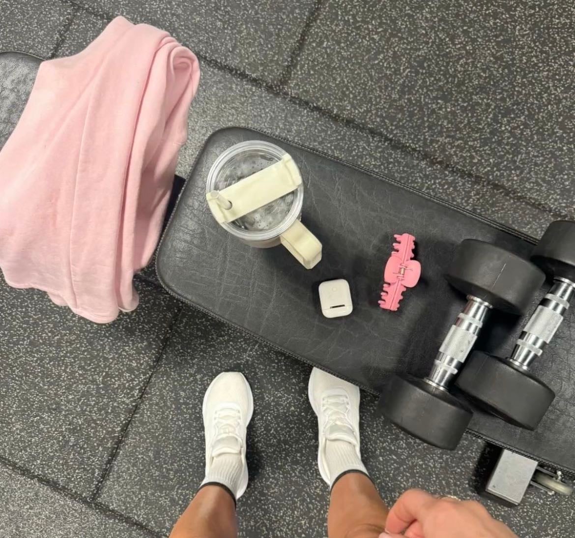 leg & core day - Fitness hypelist by sarocas🧸🎞️🎧