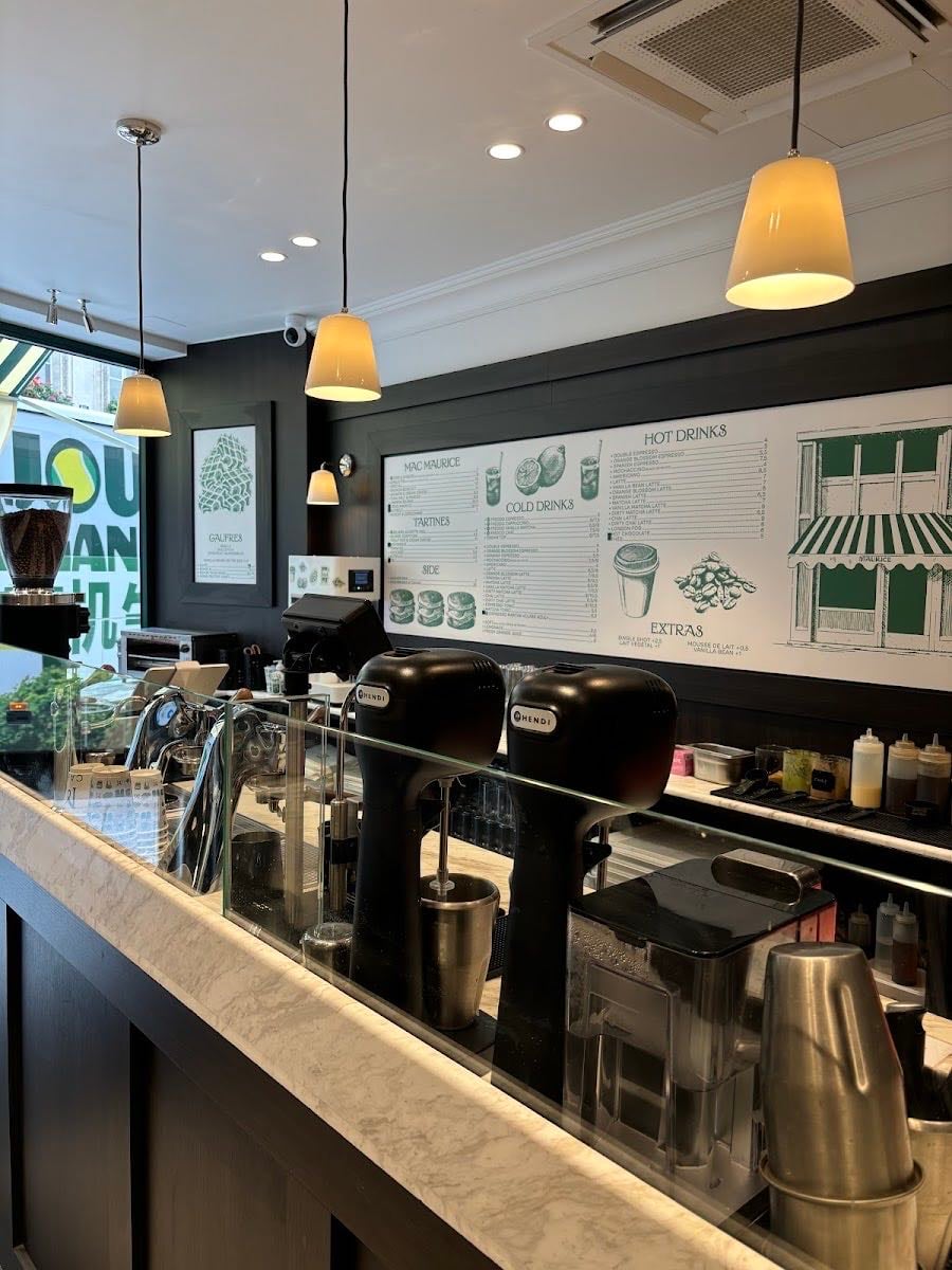 Maurice Café