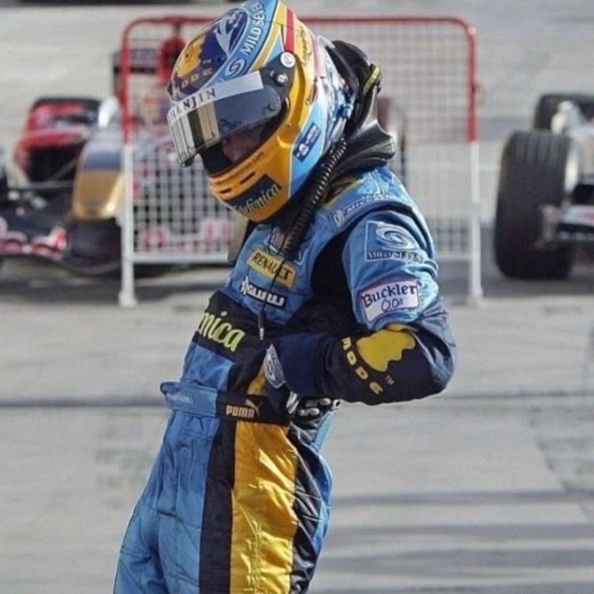 13. fernando alonso ₊ ⊹ ೀ - i am going to bite him