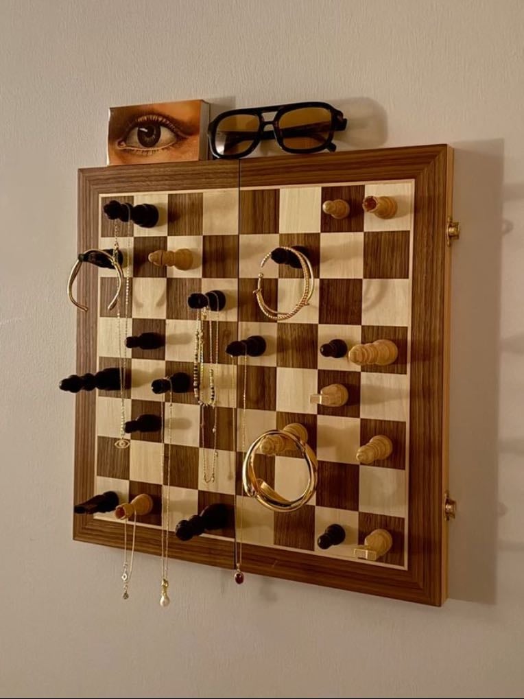 Chess board jewlery holder