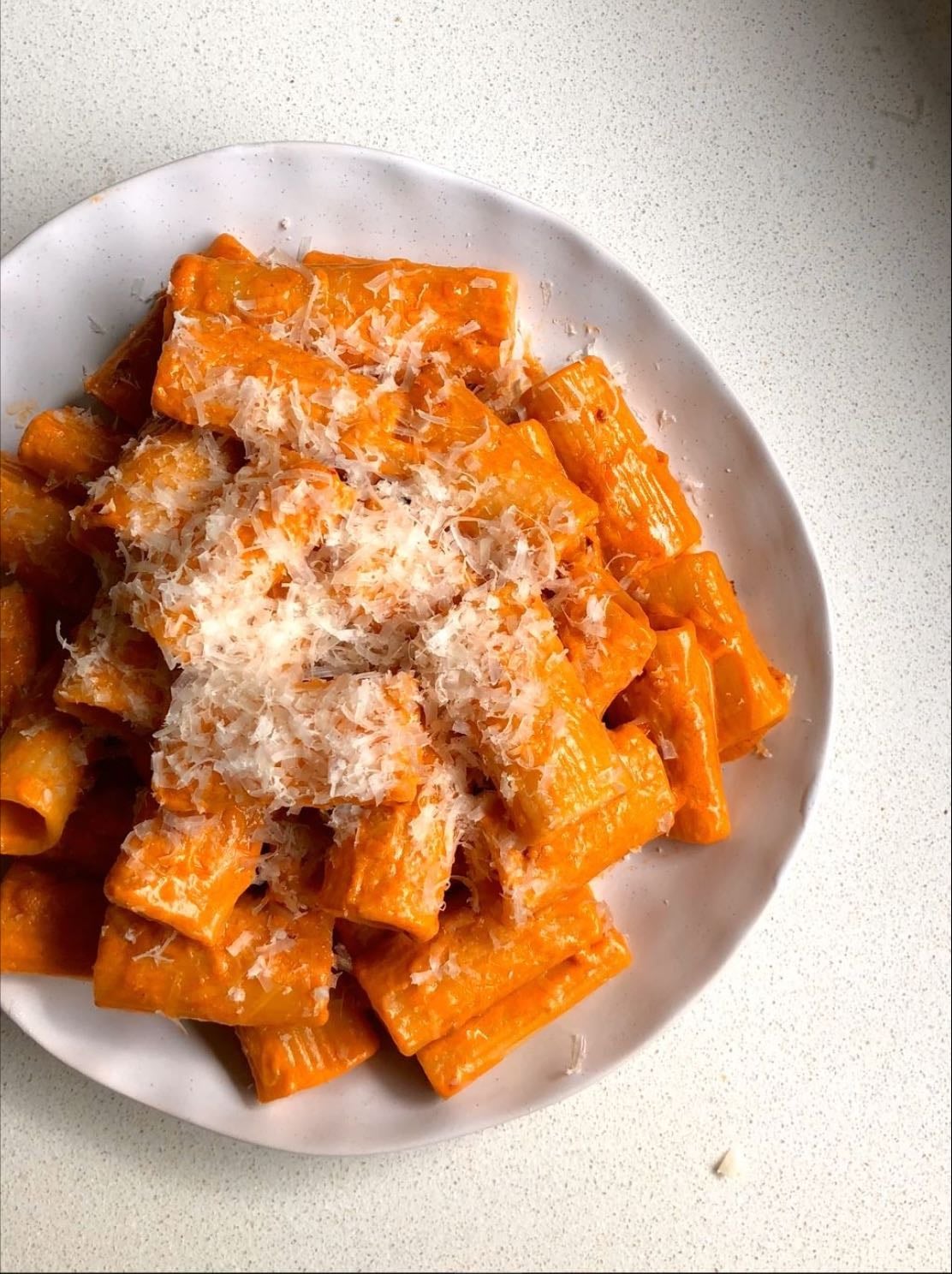 gigi hadid pasta - aka vodka sauce