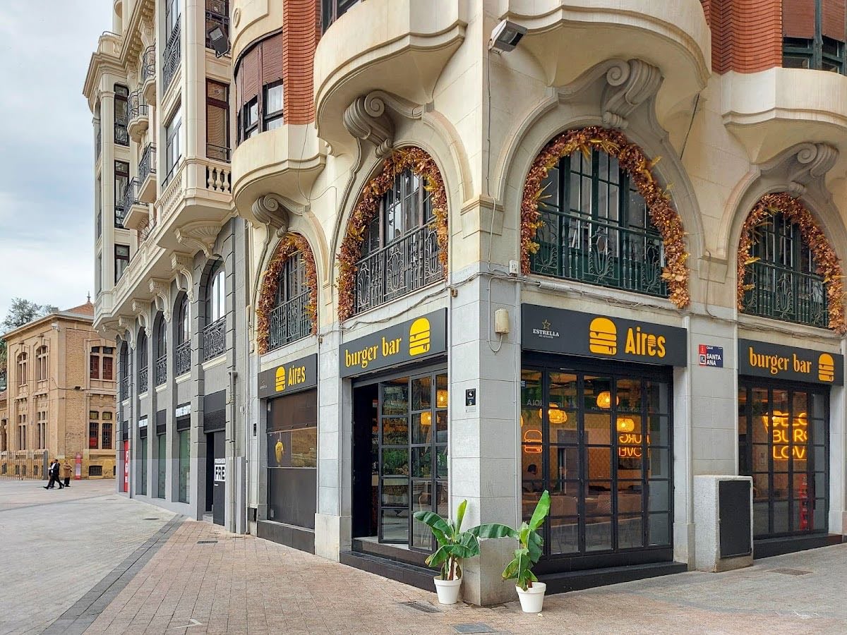 Aires Burger Bar