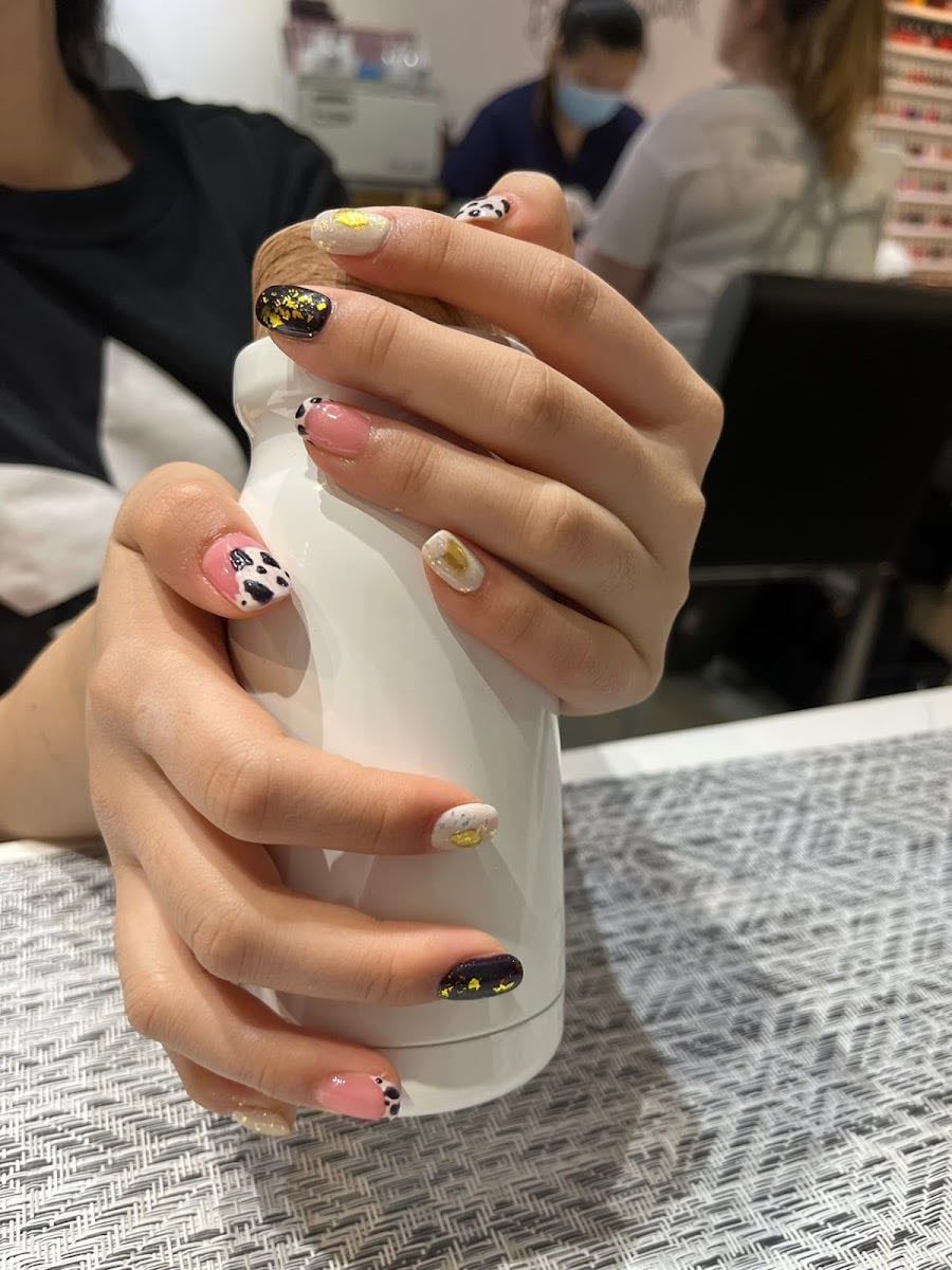 Bling Nail & Spa - Nails