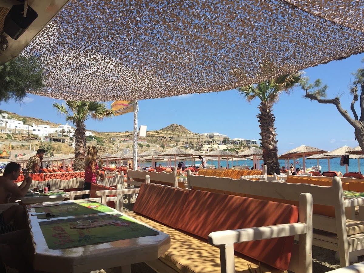 Tropicana Beach Bar - Restaurant