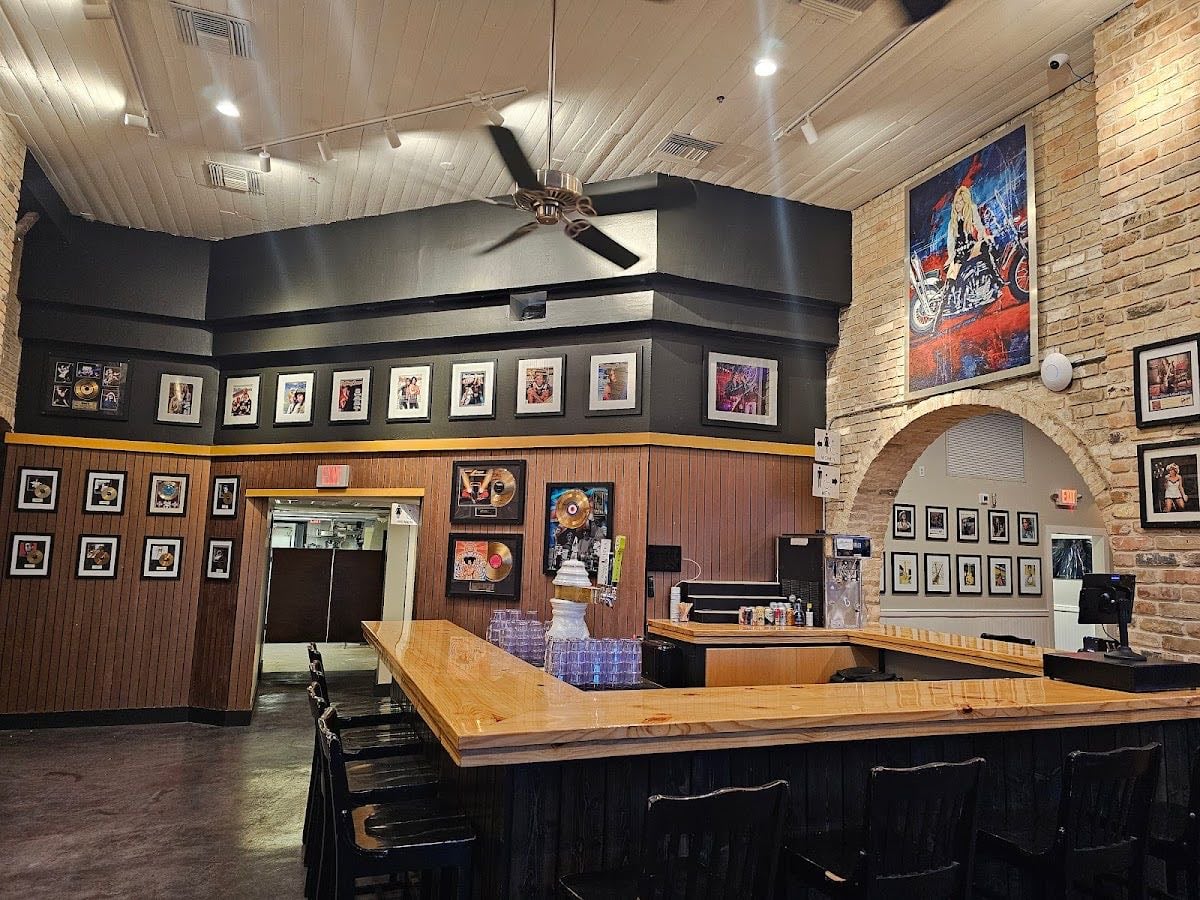 Maggie Mae's