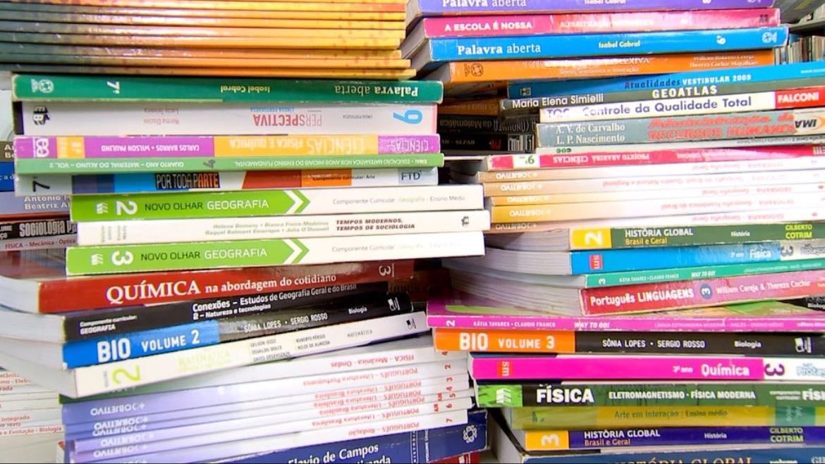 Livros didáticos - En en estudante