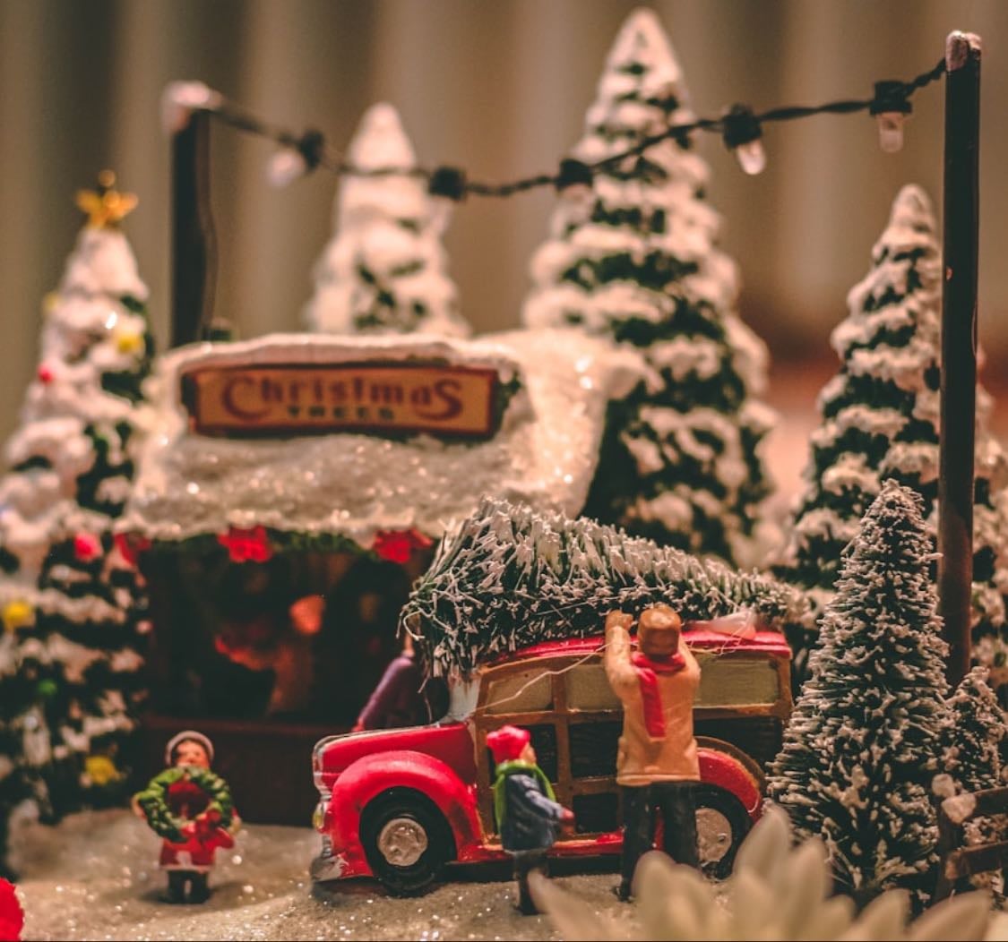 Eva’s 25 Days of Christmas - 2025 - Movies hypelist by Eva