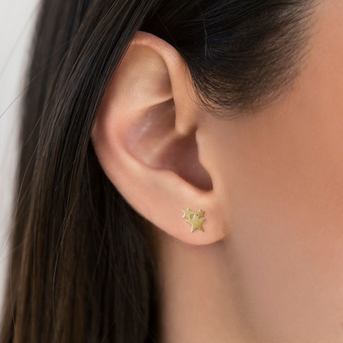 PIERCING DE ORO AMARILLO DE 14K CON TRES ESTRELLAS