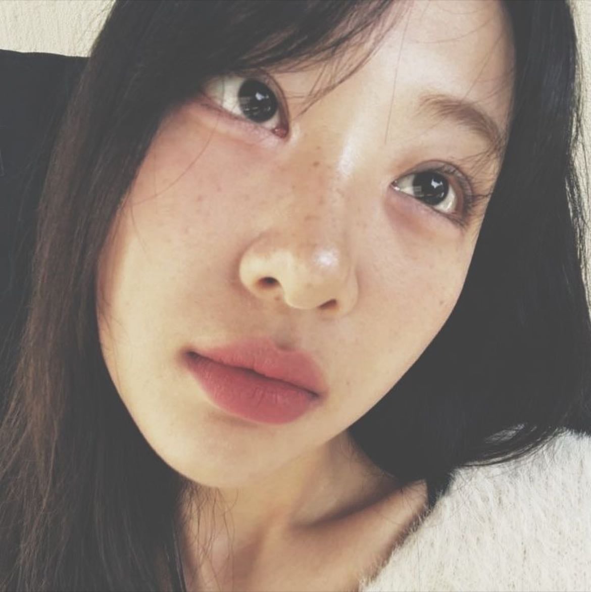 Yves - Artist