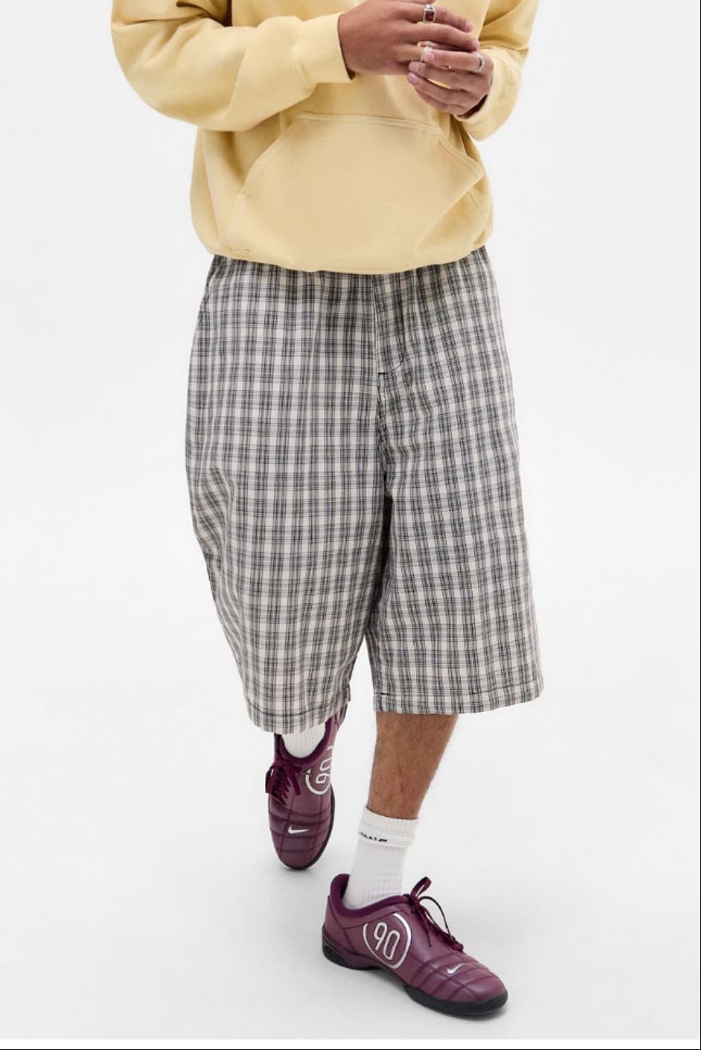 Bermudas y2k cuadros