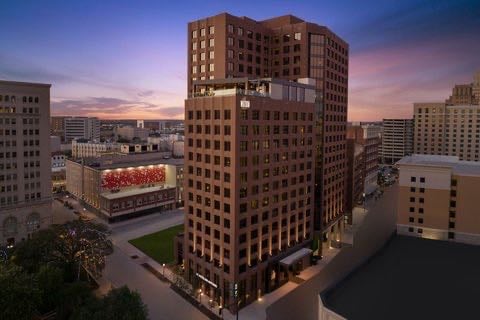AC Hotel San Antonio Riverwalk