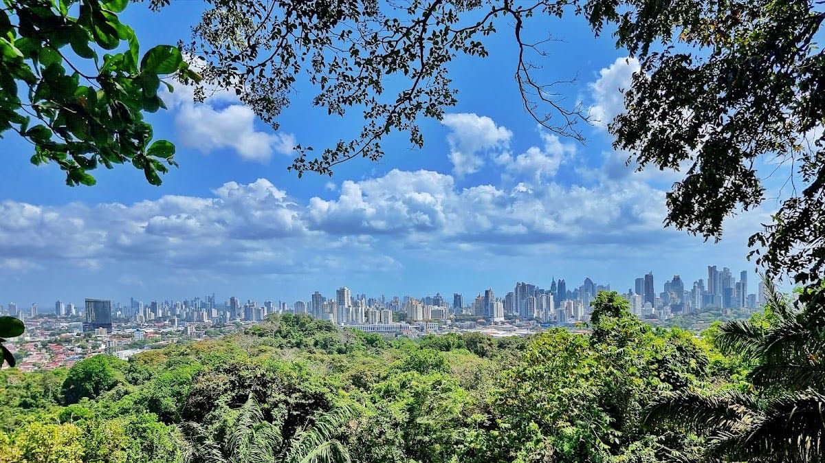Metropolitan Natural Park