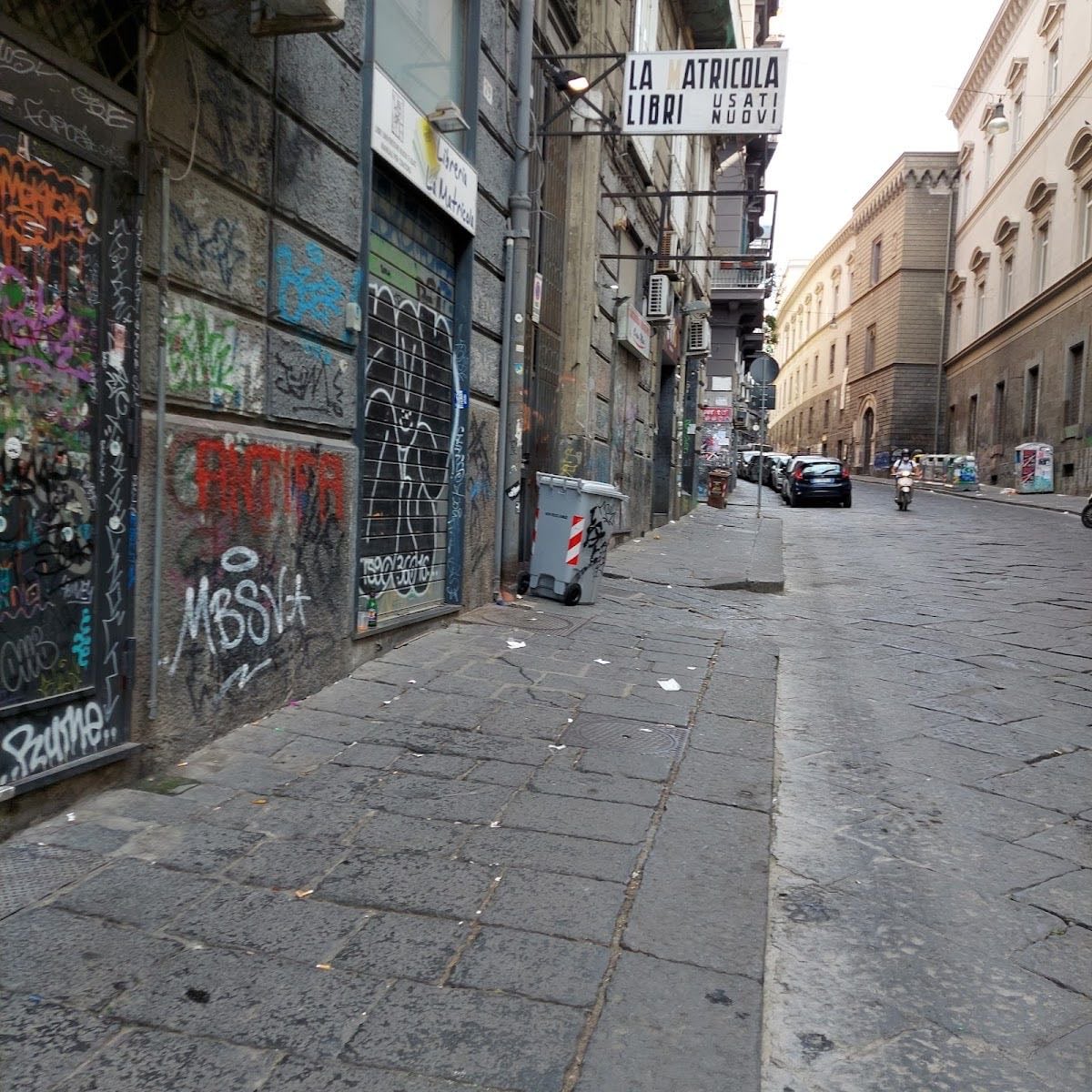 Via Mezzocannone - where Lenù got her part time job at the bookstore