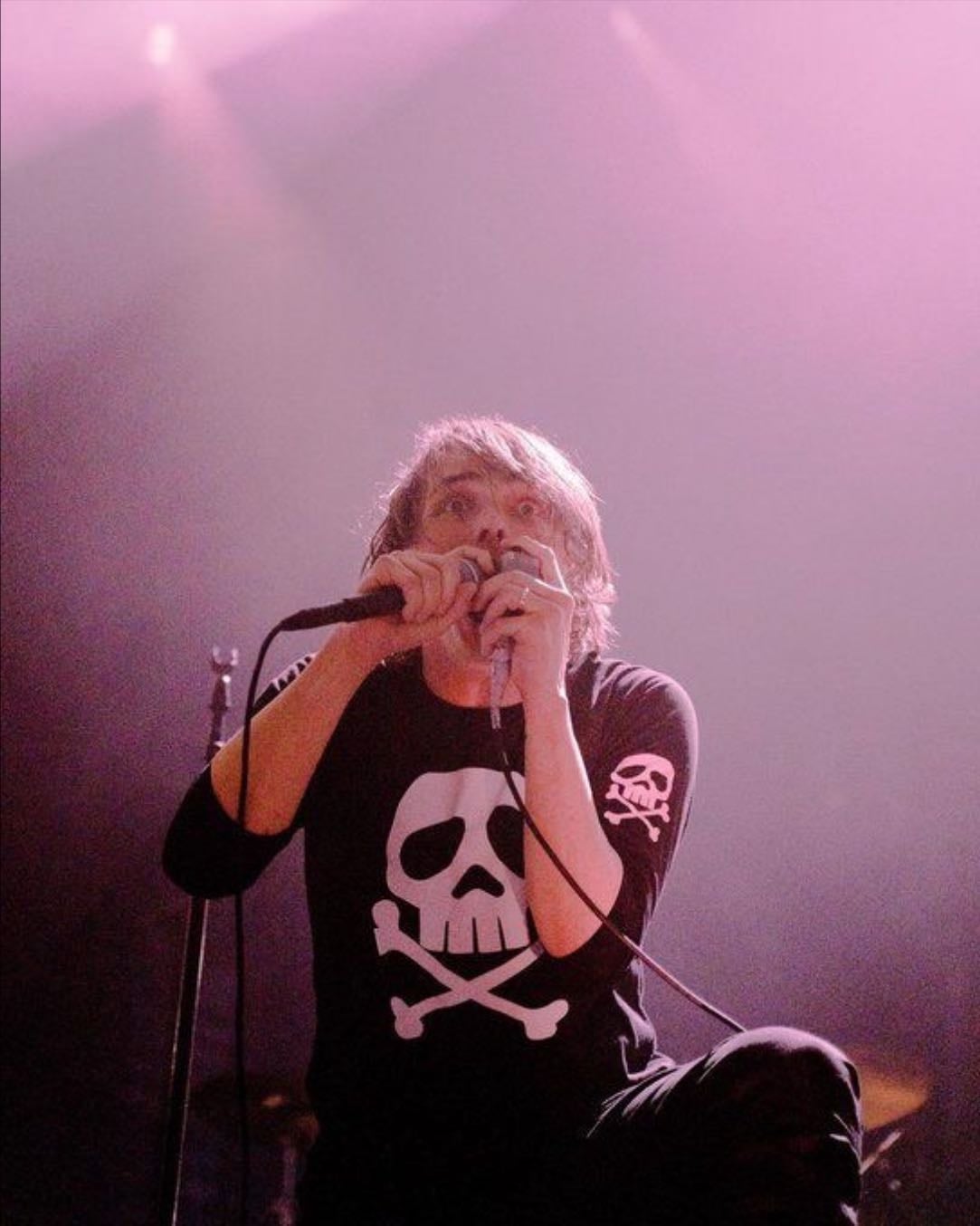 the foundations of decay. - Song · My Chemical Romance