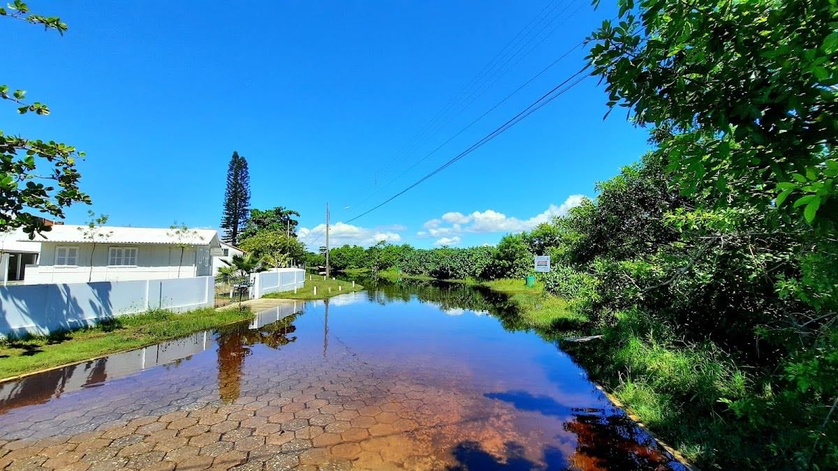Praia da Daniela - Muuuitos peixinhos e natureza!