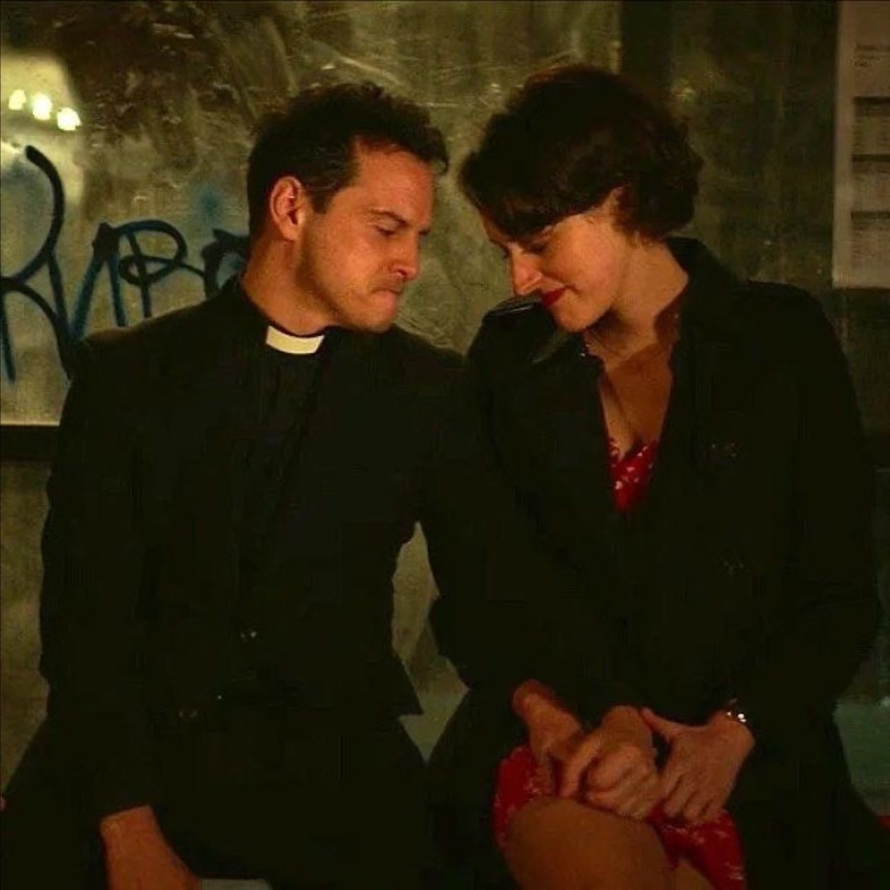 Fleabag and the priest - Fleabag