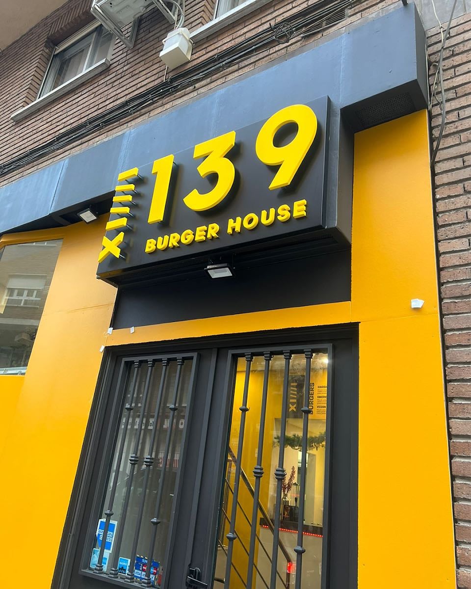 139 Burger House - colombia
