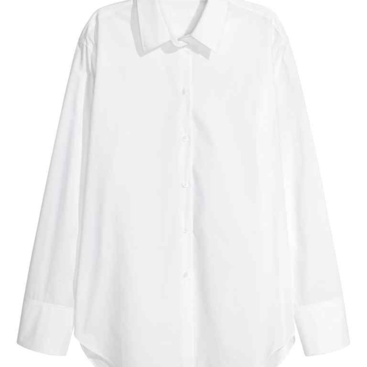 Blusa de botones blanca