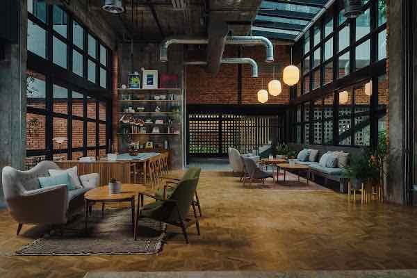 KLoé Hotel
