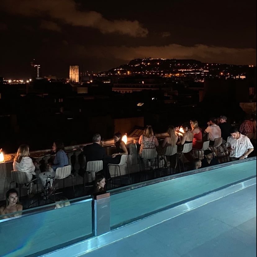 RoofTop Ohla Barcelona - Bar y cócteles