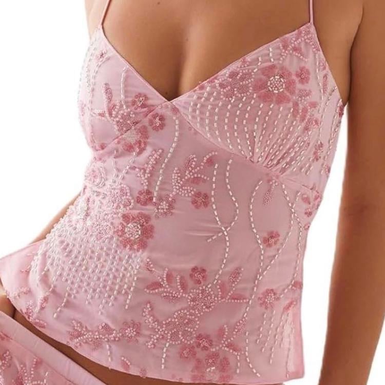 Blusas com Pedraria