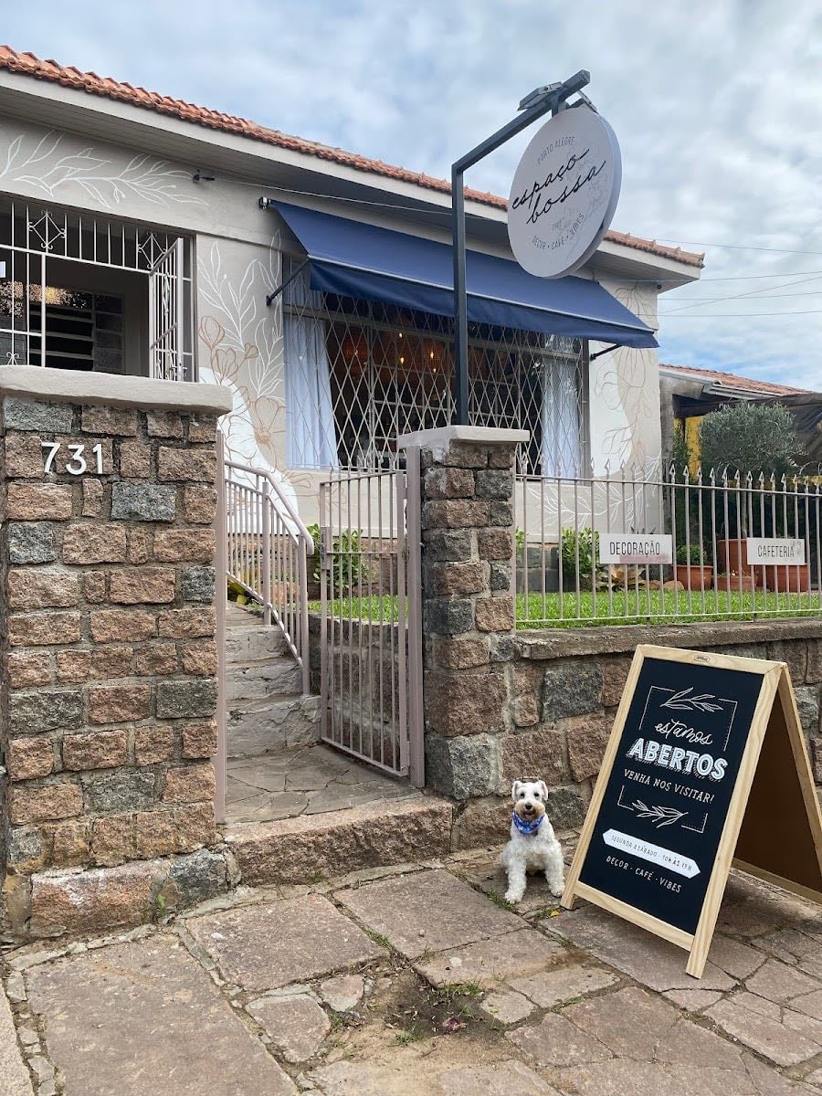 Espaço Bossa - espaço lindo e comidinhas/cafés muito bons :)