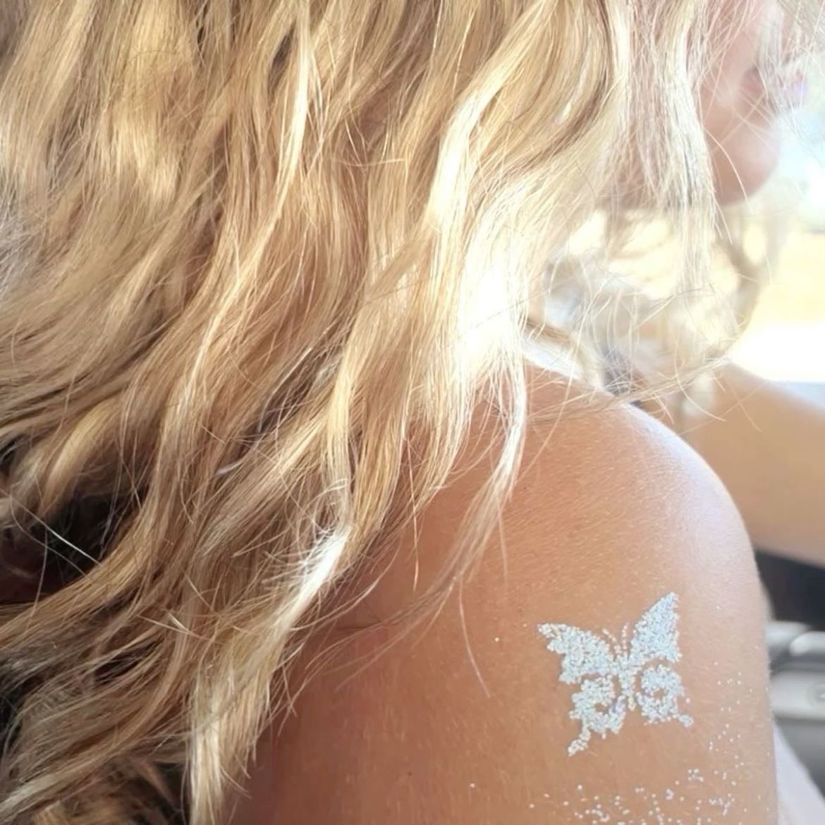 Aquamarine - Song · Addison Rae