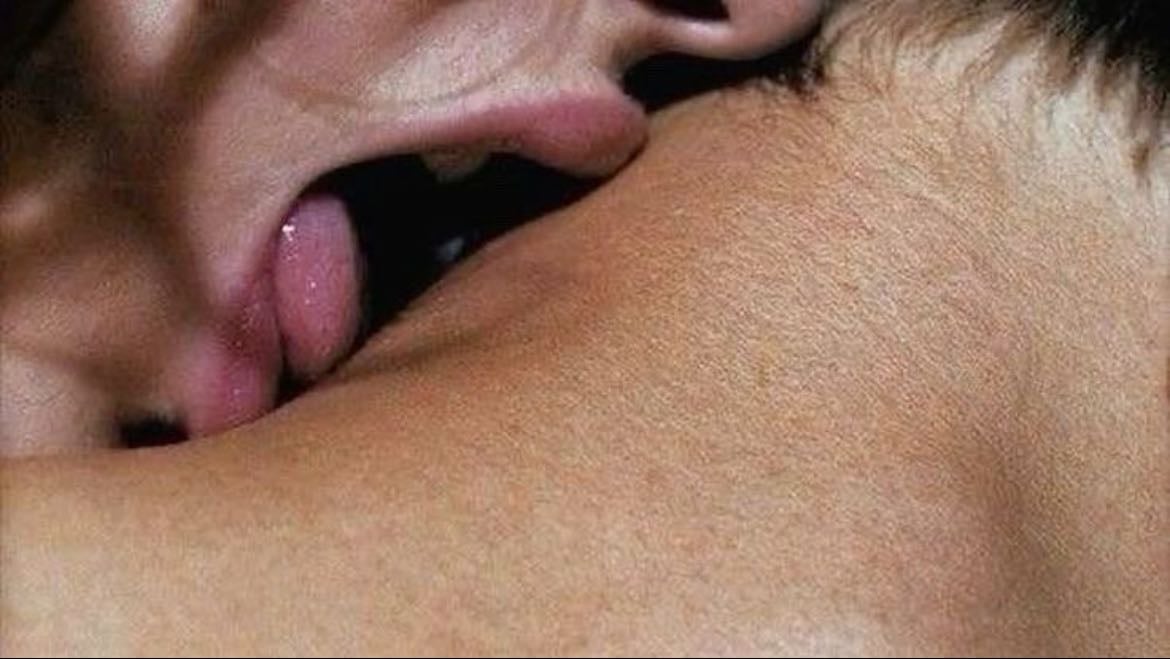 Besame Sin Sentir - Song · Micro TDH