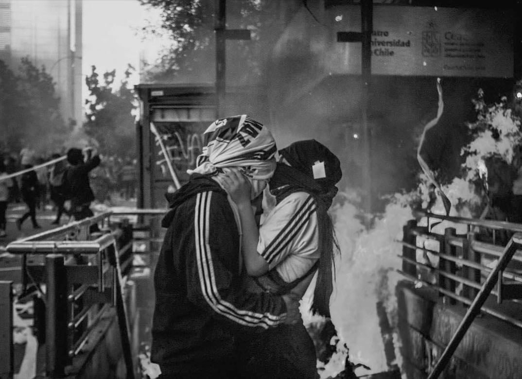 amor encapuchao’ - no aman de igual forma los ricos y los pobres - eterna Gata Cattana