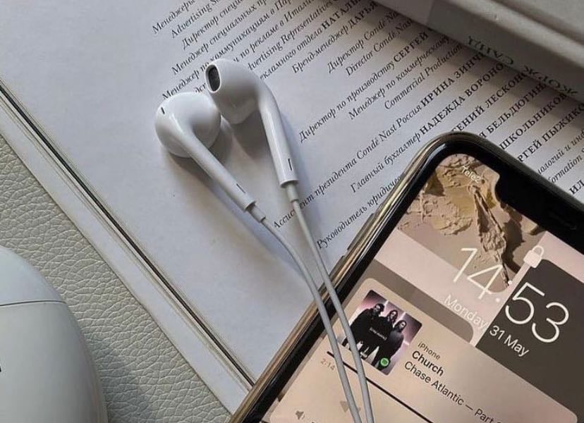 canciones favoritas - Music hypelist by Miranda Rendon