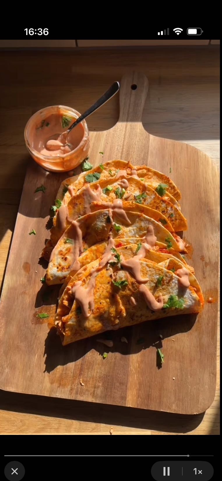 Pulled chicken tacos - Cook 2 chicken breasts, add 1½ tsp smoked paprika, 1 tsp garlic paste, ½ tsp chilli, 1 tsp cumin, 1 tsp cajun, ½ red pepper, ½ red onion, 3 tbsp tomato purée, 200ml stock. Simmer till thick. Serve in 5 mini tortillas with cheese.