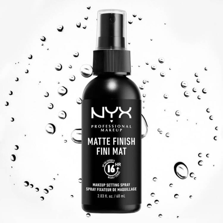 Spray fixateur - 9,95€
