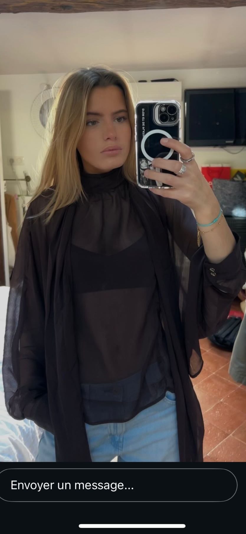 Blouse ample transparente