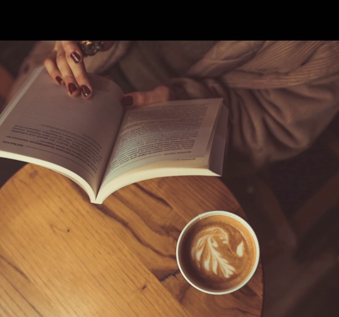 Books馃摎 - Books hypelist by Lourdes Garcia