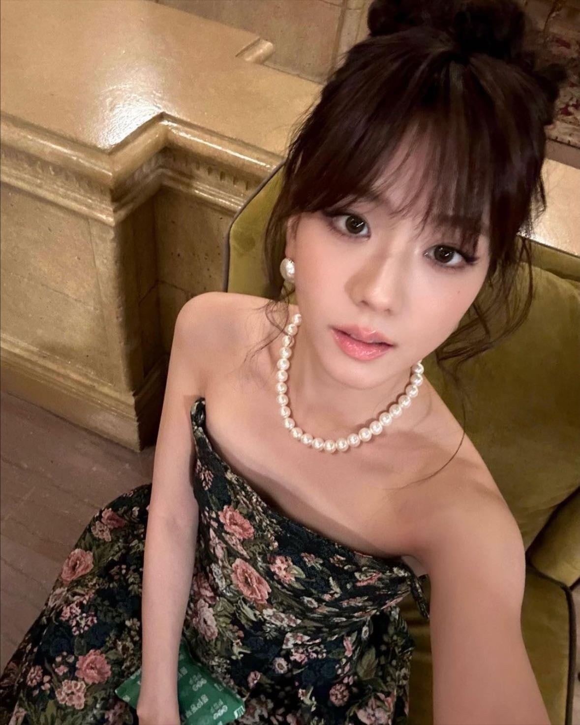 JISOO - Artist