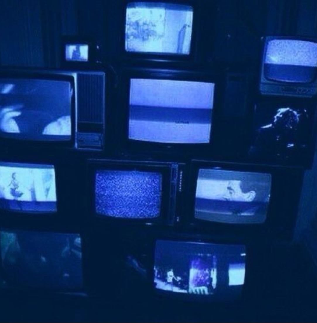 WATCHES 📽️ - Movies hypelist by Eli