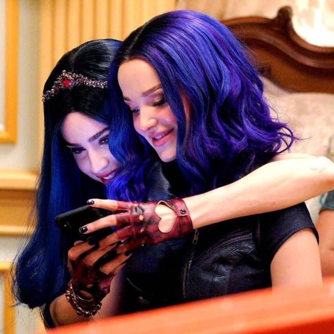malevie ! - mal and evie